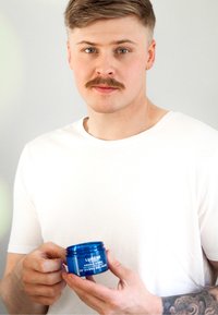 Thumbnail Image 2