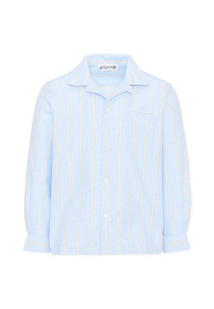 Chemise bleu clair à manches longues avec boutons, rayures verticales blanches et beiges et une poche poitrine sur fond blanc.