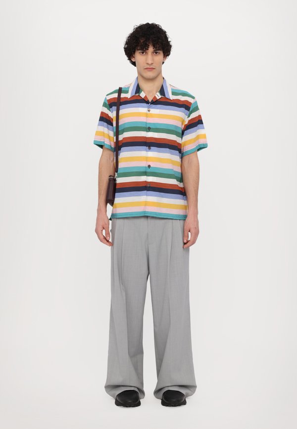 CASUAL  FIT SHIRT - Shirt2