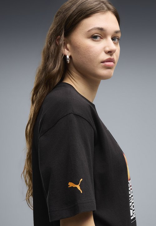 PUMA Camisetas M/C de Casual de Hombre McLaren Racing Driver Tee Negro — foto 4