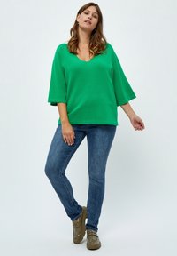PEPPERCORN PCROSALIA - Strickpullover - bright green