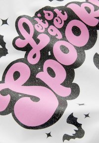 Next HALLOWEEN GRAPHIC - REGULAR FIT - Triko s potiskem - white