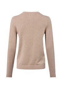 Pull en tricot beige, manches longues, col rond, texture lisse, ourlets et poignets côtelés, design uni sans motifs ni accents.
