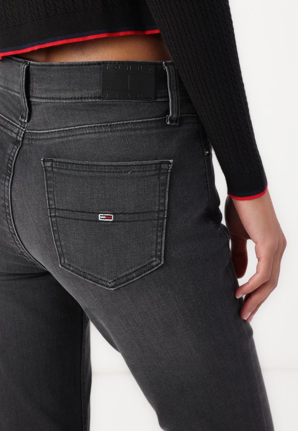 MADDIE - Bootcut jeans2