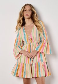 Apricot COLOURFUL PATTERN - Vapaa-ajan mekko - assorted