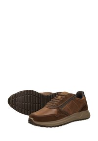 SUB55 Sneaker low - cognac