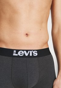 Levi's® SOLID BASIC BOXER 2 PACK - Bokserki obcisłe