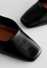 Next REGULAR FIT - FOREVER COMFORT  - Klasické lodičky na opätku - mottled black