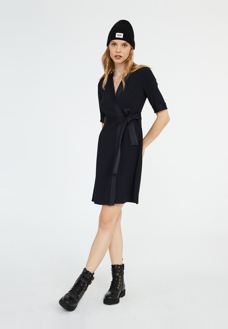 CLAUDIE PIERLOT Jurk donkerblauw