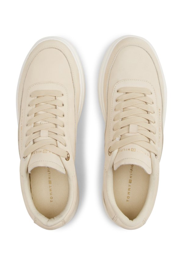 MODERN COURT - Trainers - muslin2