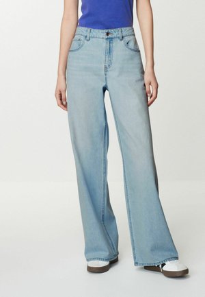 WIDE  PETITE  - Jean boyfriend - bleach wash