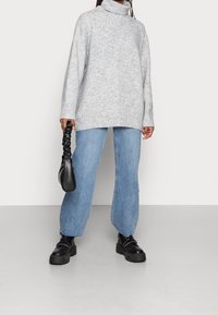 EDITED Sweter