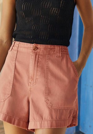 UTILITY REGULAR FIT - Pantaloni scurți din denim - pink