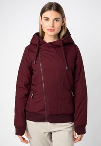 Burgundy insulated jacket with a hood, featuring a zip closure, elastic cuffs, and side pockets. Smooth texture with a modern design.