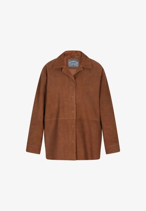 Bruine suède jacket met een kraag, knoopsluiting aan de voorkant en een losse pasvorm. Kenmerken zijn een gladde textuur en een eenvoudig ontwerp, geschikt voor het combineren met andere kleding.