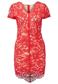 Robe courte rouge à manches courtes en dentelle avec motifs floraux, encolure en V, et ourlet festonné, dotée d'une doublure nude et d'une fermeture éclair au dos.