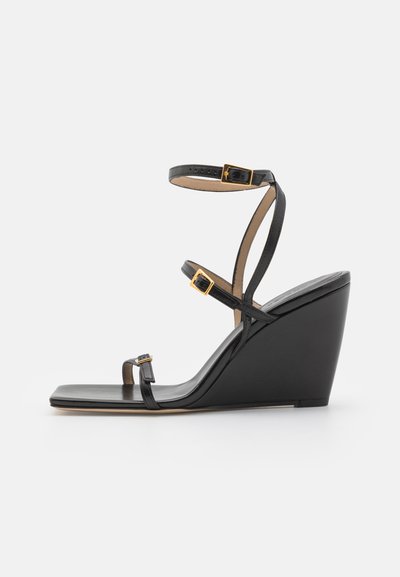 Wandler GAIA STRAPPY - Wedge sandals - black