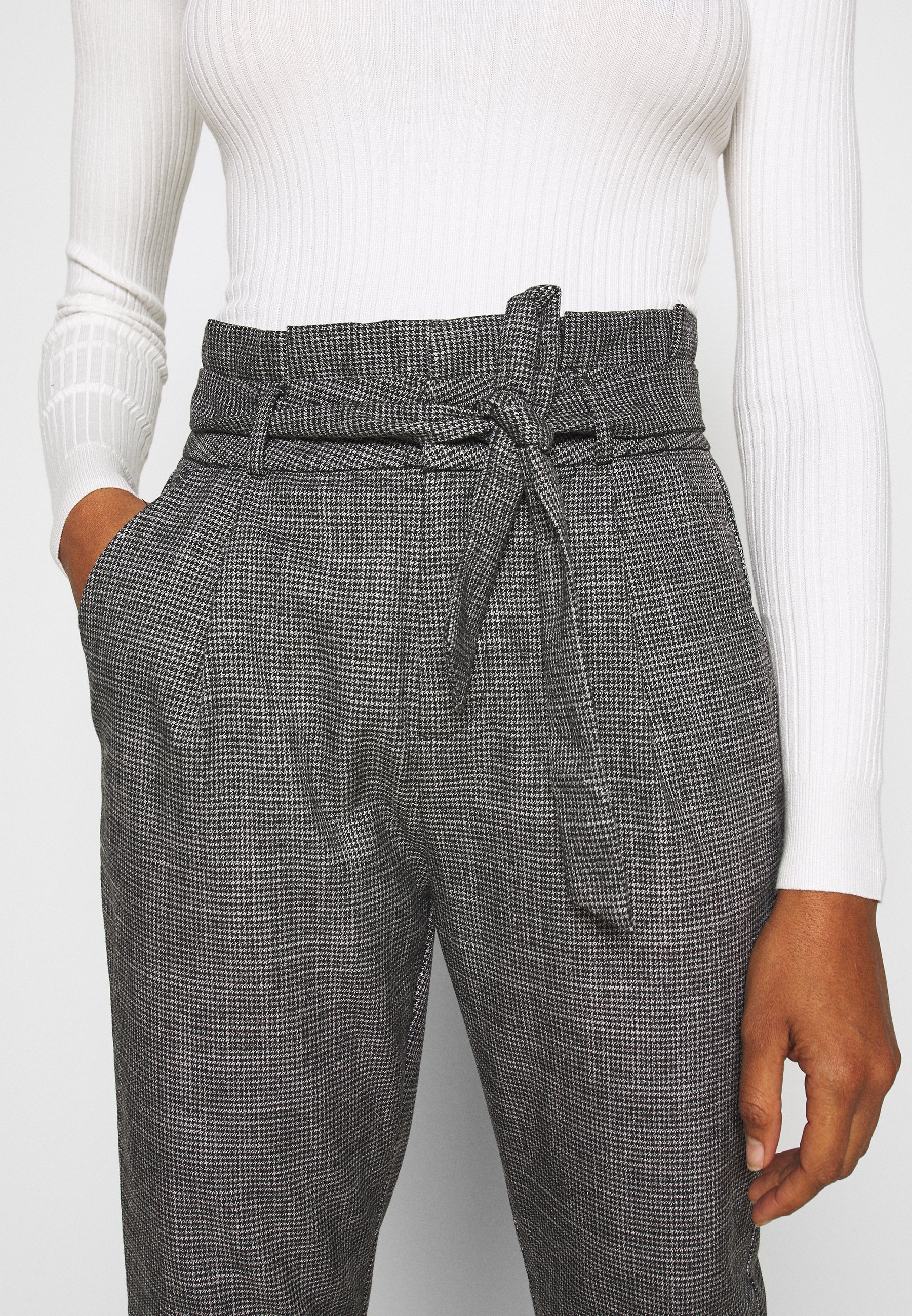 Vero Moda Tall VMEVA LOOSE PAPERBAG AMY 