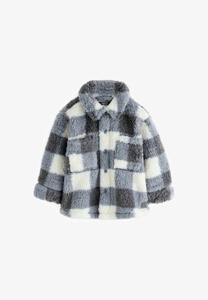 Siva i kremasta flis jakna na kockice s ovratnikom, prednjim džepovima i kopčanjem na gumbe. Mekana tekstura, oversize dizajn i gusti materijal.