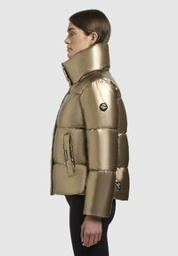 khujo RINJA SHINY - Winterjacke - gold