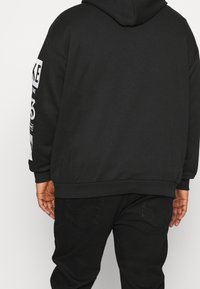 Pier One Sweat à capuche - black