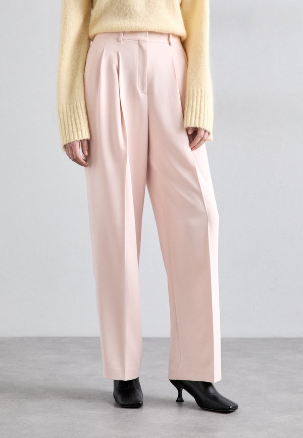 PLEAT PANT - Trousers - blush