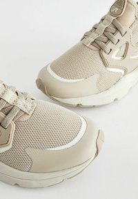 Next ELASTIC  - Sneaker low - stone neutral