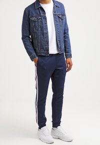 adidas Originals Träningsbyxor - dark blue