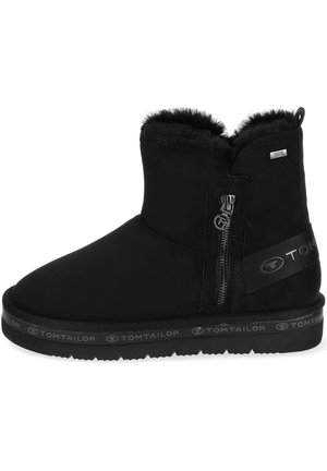 Winter boots - black