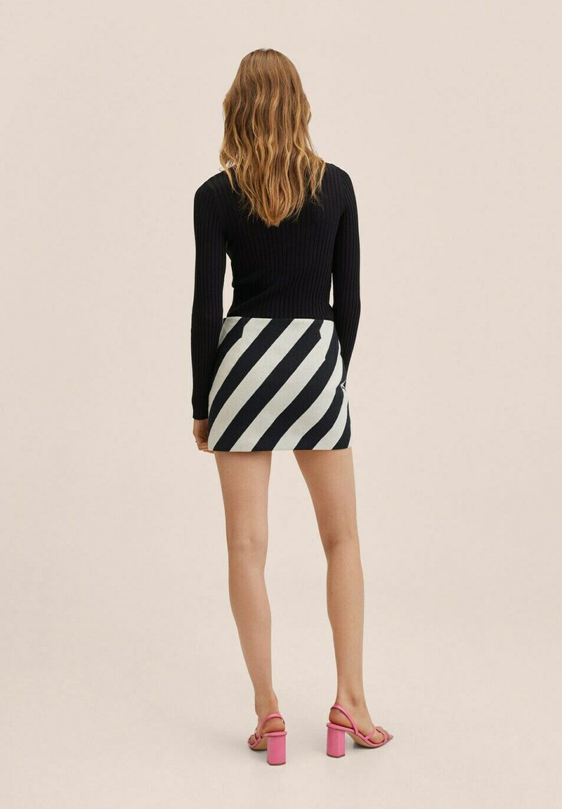 Damen Jeansröcke | Mango LINE Minirock écru/offwhite - MC33979 Damen Jeansröcke | Mango LINE Minirock écru/offwhite - MC33979