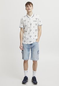 Blend BHDENIM REGULAR FIT - Farkkushortsit - denim light blue