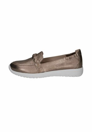 Chaussure en cuir bronze à enfiler avec finition texturée, dotée d'un détail noué et d'une semelle en caoutchouc blanche. Design à profil bas.