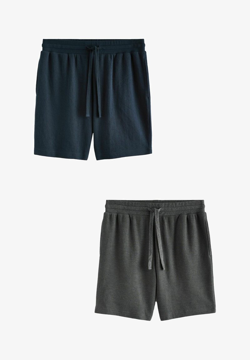 Deux paires de shorts pour hommes, en bleu foncé et en gris charbon, fabriquées en tissu texturé, avec une taille élastique et une fermeture à cordon.