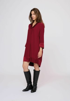 DEA - Dienas kleita - biking red