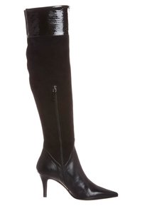 Stivale nero al ginocchio con parte superiore in pelle verniciata lucida e parte inferiore in camoscio opaco. Presenta una punta a punta e un tacco a stiletto.
