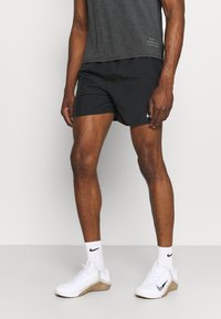 Nike Performance CHALLENGER  - Pantalón corto de deporte - black/silver