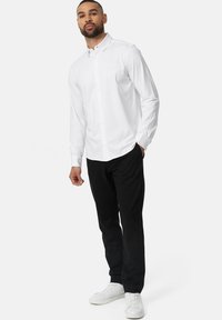 INDICODE JEANS LANGARM THEO - Camisa - optical white
