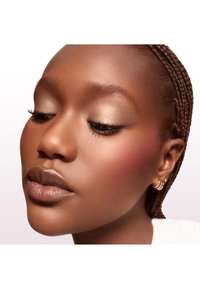 Thumbnail Image 3