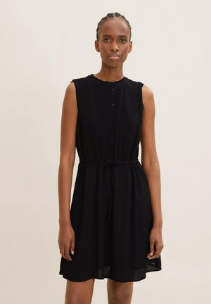 MIT FEINER RAFFUNG - Shirt dress - deep black