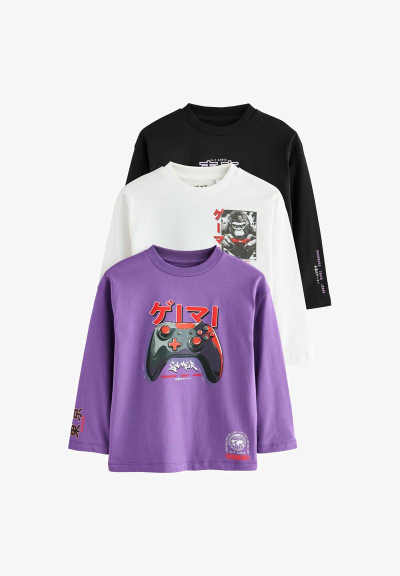 Tris ilgomis rankovėmis marškiniai: purpurskiai su žaidimų pulto grafika, balti su gorilos dizainu ir juodi su tekstiniais akcentais. Medvilnės audinys.