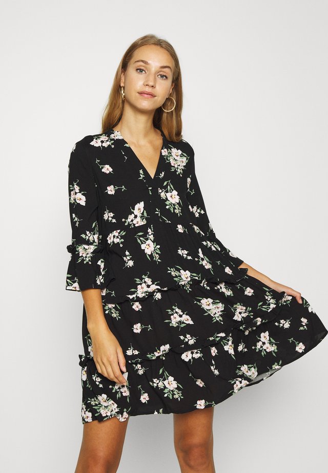 VMSIMPLY EASY 3/4 WVN G - Freizeitkleid - black/sandy black