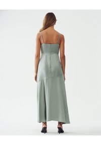 CALLI IDA - Velika haljina - sage green