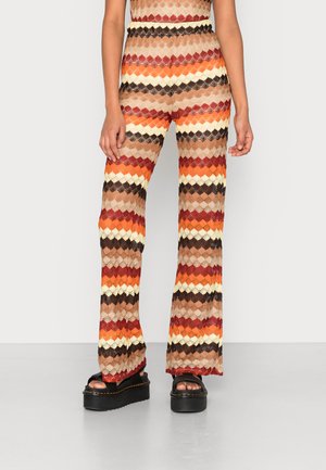 VIJOE PANTS - Housut - brown/orange