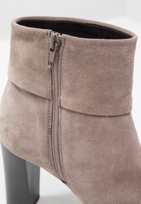 Anna Field Select Bottines - grey