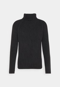 Pull noir côtelé en maille avec col roulé, manches longues, silhouette ajustée et lignes verticales texturées.