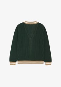 Επιλέχθηκε, pine green