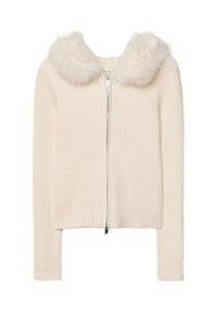 Prążkowany kardigan w kolorze kremowym z zamkiem błyskawicznym, z miękkim kołnierzem z sztucznego futra. Długie rękawy i dopasowany krój podkreślają jego elegancki wygląd.