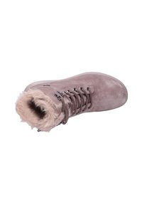 Lysbrune ruskind vinterstøvler med snørebånd fortil og en fluffy pelskrave, set ovenfra imod en hvid baggrund.