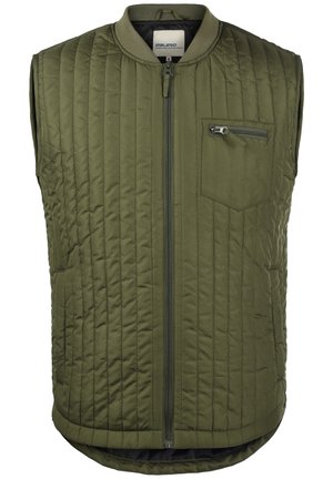 Olívazöld, steppelt mellény, elöl cipzárral, kerek nyakkivágással és függőleges mellzsebből. Lekerekített alsó szegély.