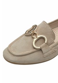 Tamaris Jalga libistatavad jalanõud - beige
